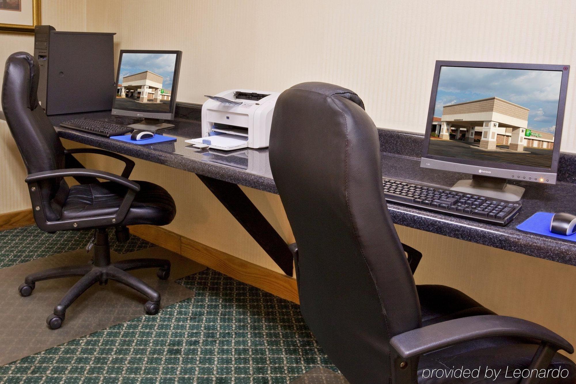 Ramada By Wyndham Uniontown Hotel Facilities photo