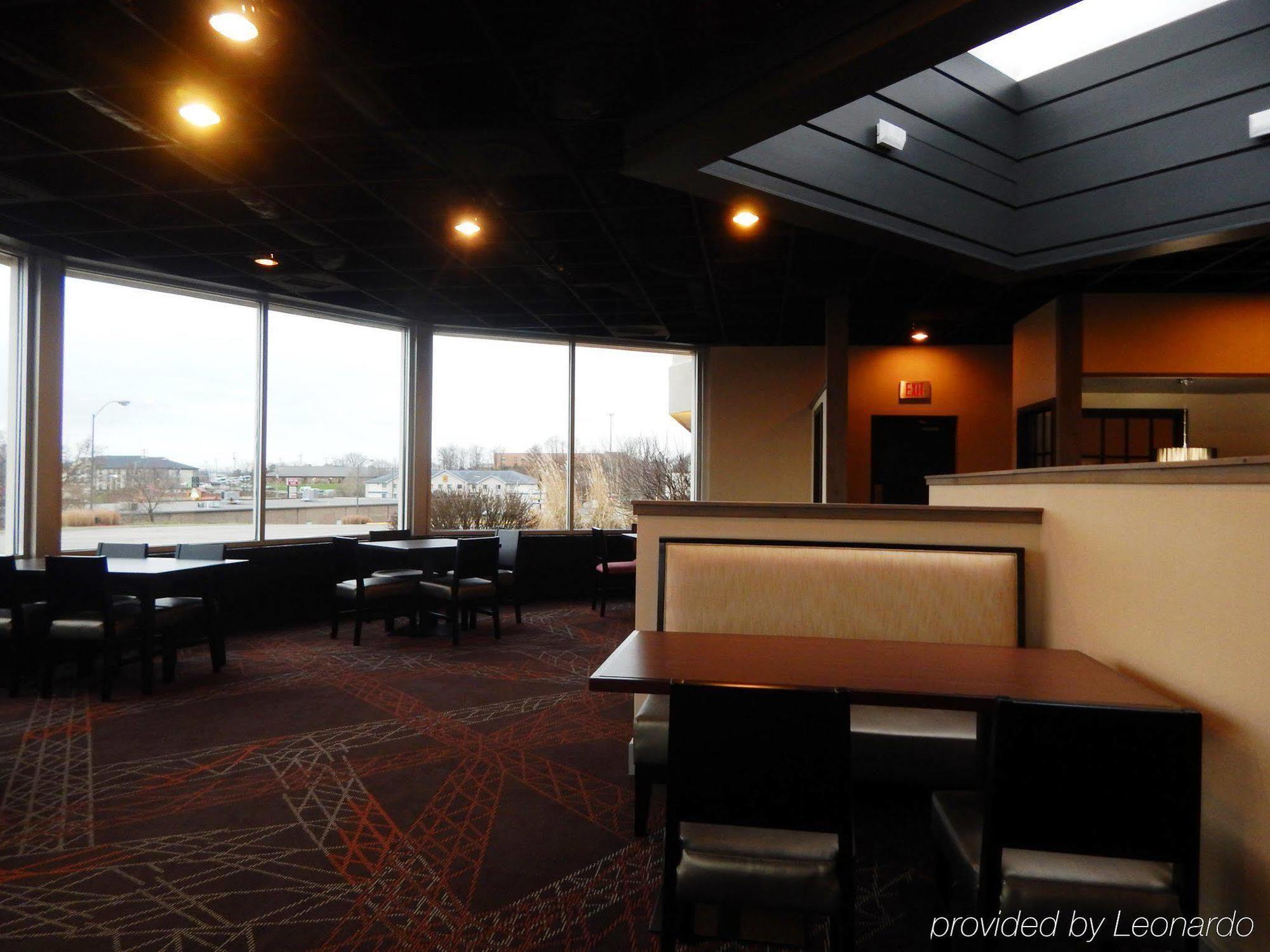 Ramada By Wyndham Uniontown Hotel Exterior photo