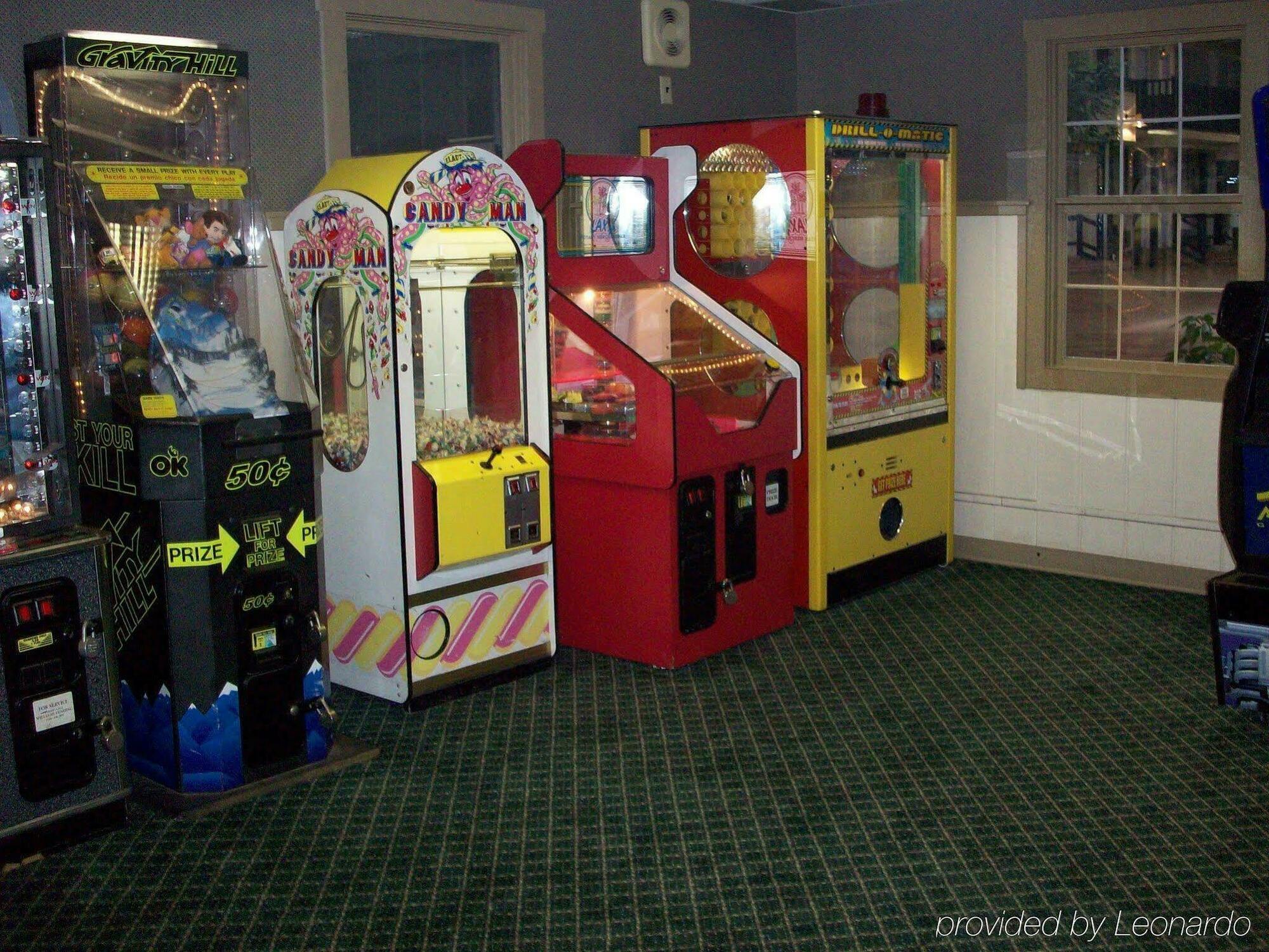 Ramada By Wyndham Uniontown Hotel Facilities photo